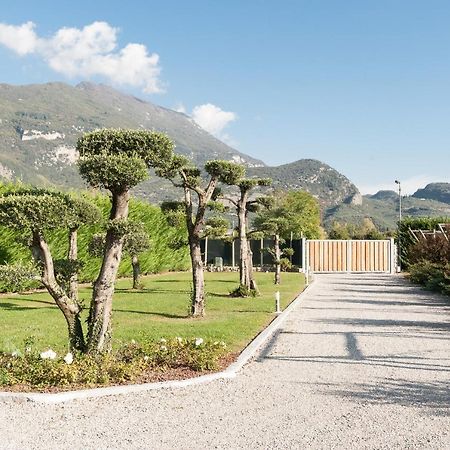 Villa Luxury House & Spa Riva del Garda Ngoại thất bức ảnh