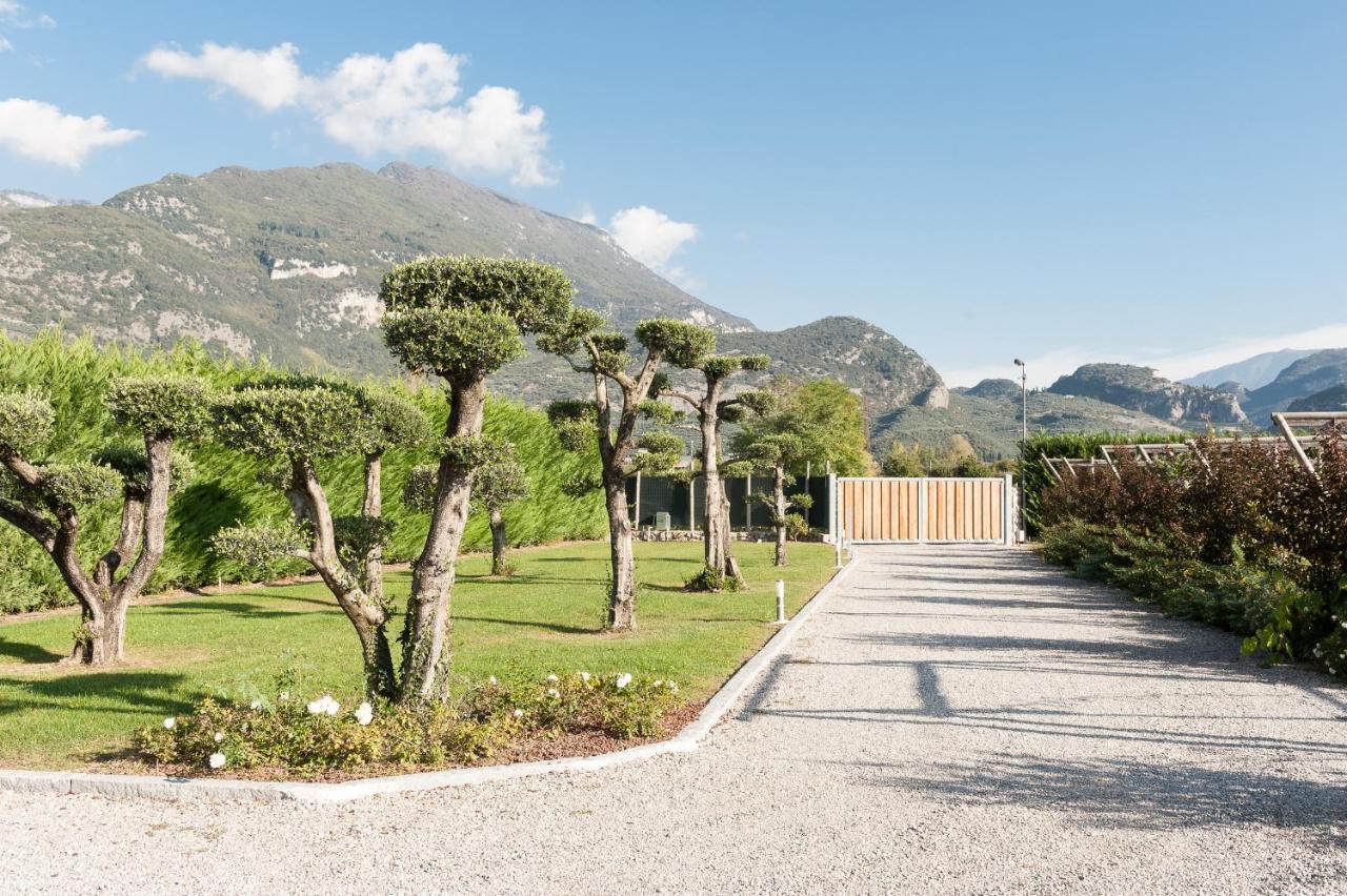 Villa Luxury House & Spa Riva del Garda Ngoại thất bức ảnh