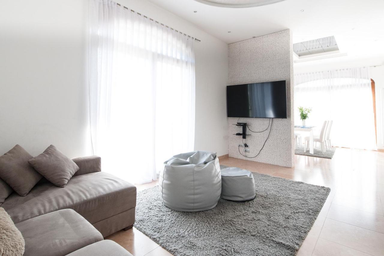 Villa Luxury House & Spa Riva del Garda Ngoại thất bức ảnh