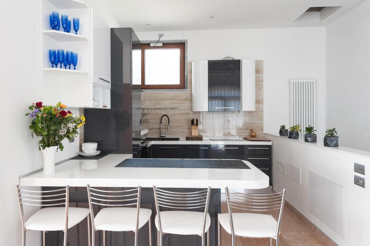 Villa Luxury House & Spa Riva del Garda Ngoại thất bức ảnh